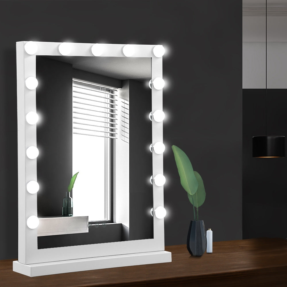 Led bulb deals lights for mirror