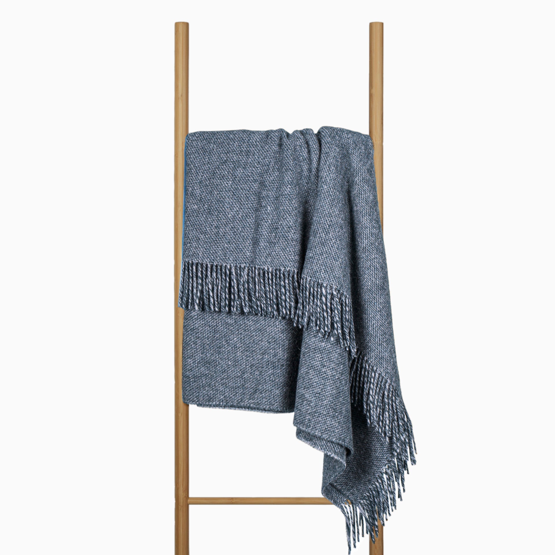 cambridge-throw-100-nz-wool-navy