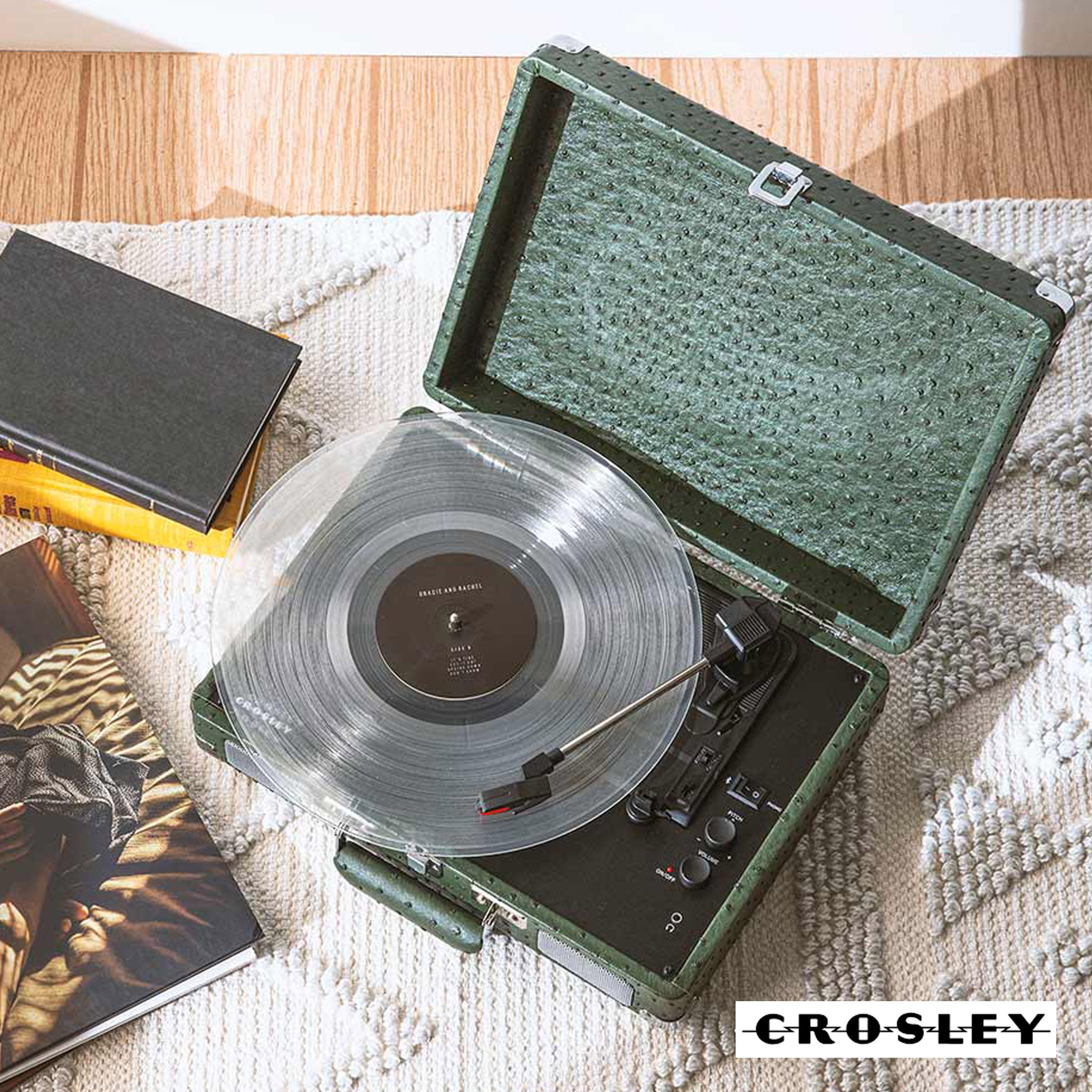 crosley-cruiser-plus-bluetooth-turntable-3-speed-ostrich-green