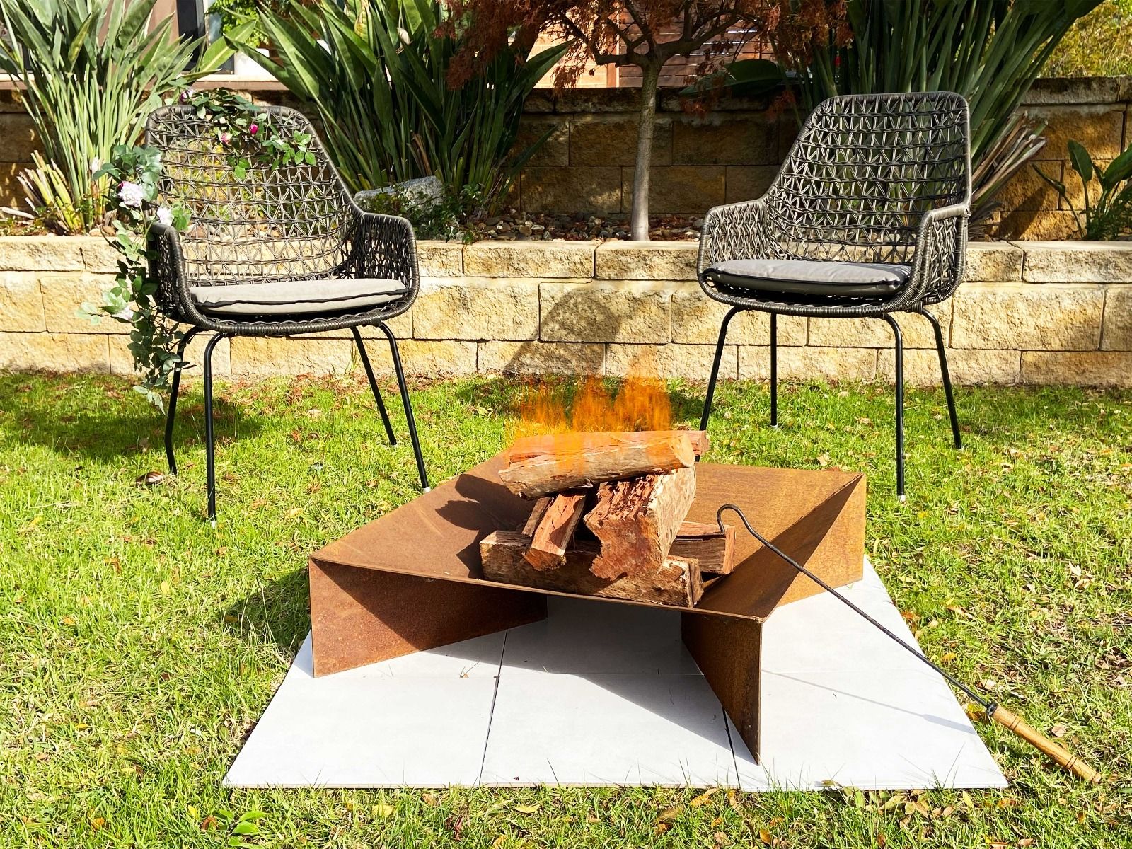 firepit-with-ash-tray-with-0-11-mild-steel