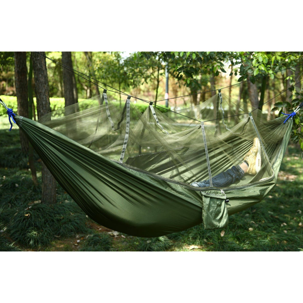 camping-hammock-with-mosquito-net